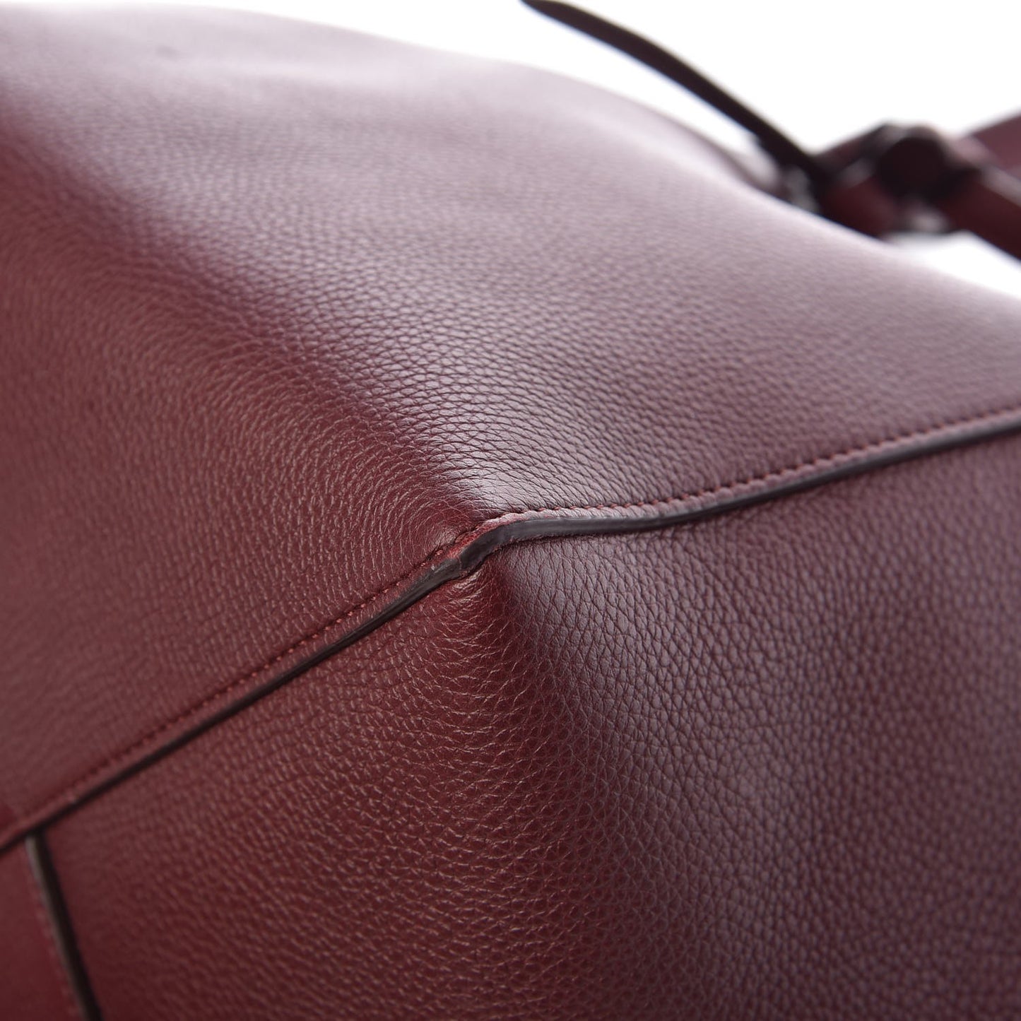 Soft Grained Calfskin Small Belt Cabas Phantom Burgundy