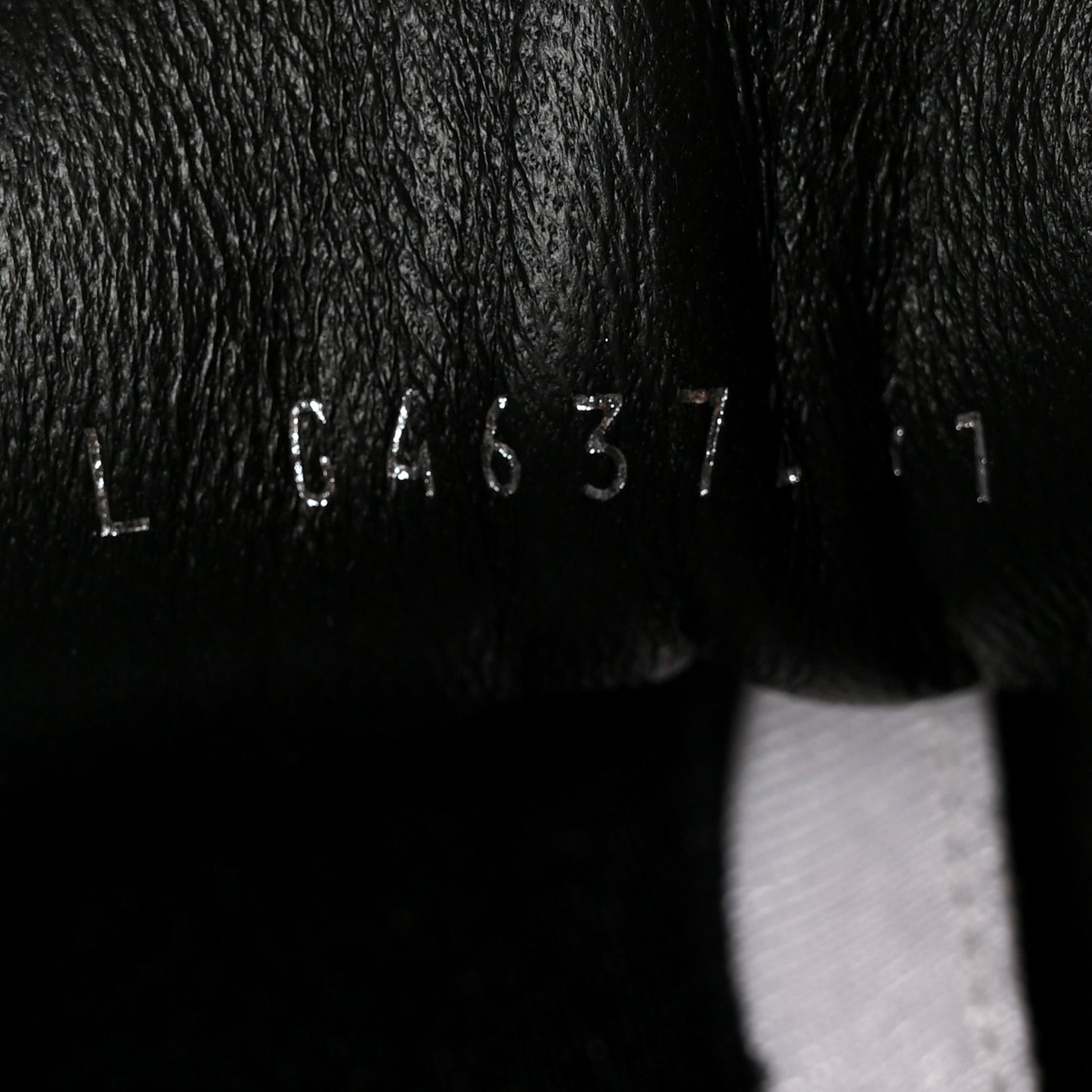 Calfskin Suede CC Womens Sneakers 41 Black White
