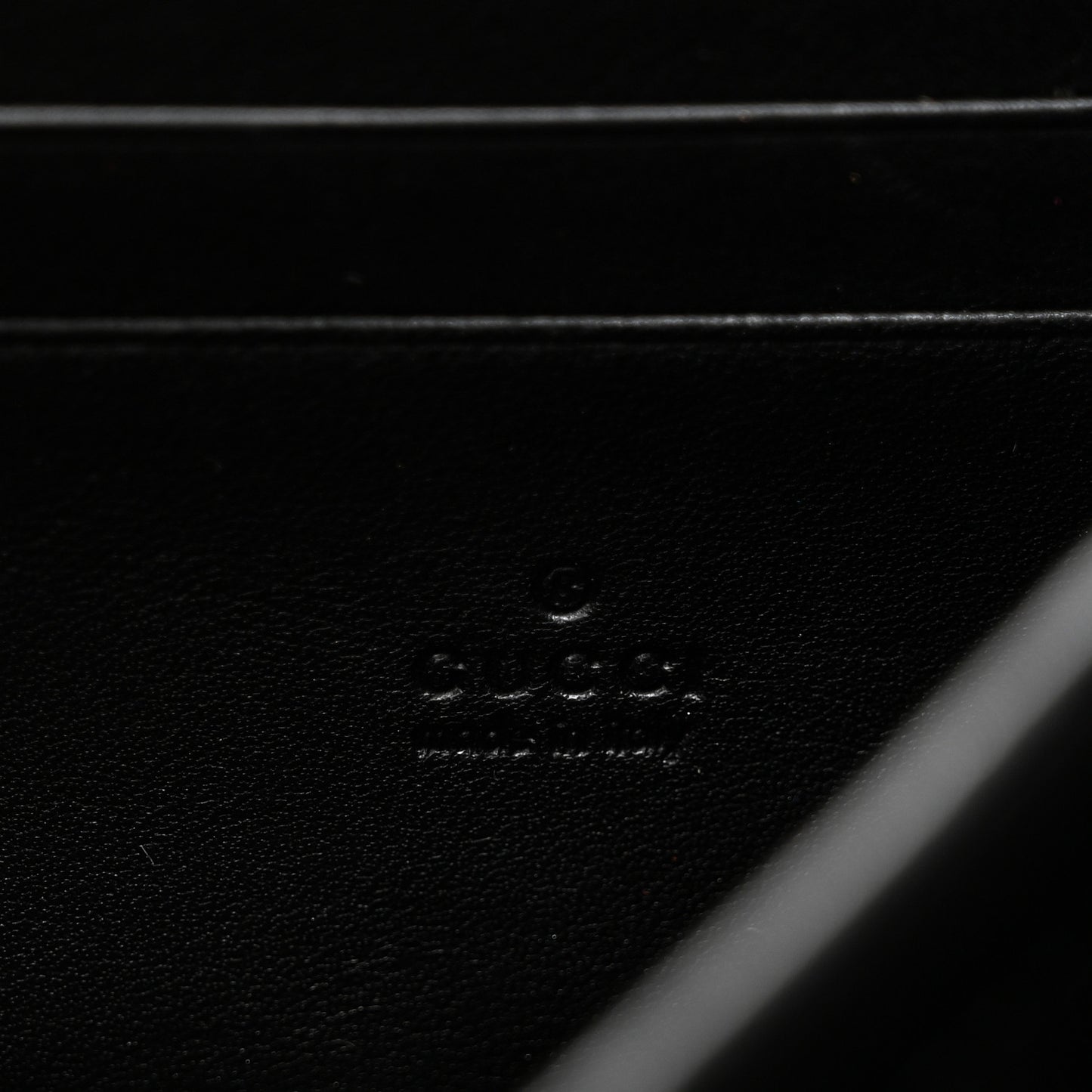 Velvet Matelasse GG Marmont Chain Wallet Black