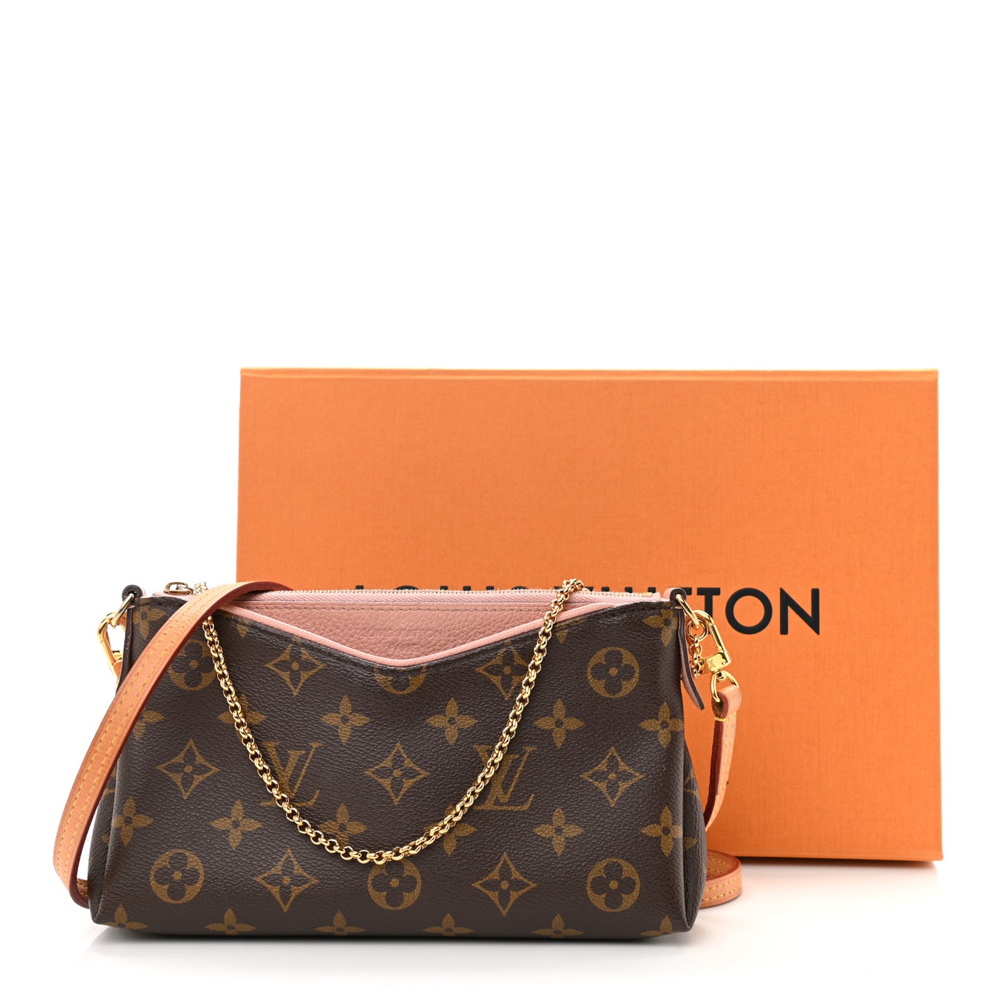 Monogram Pallas Clutch Rose Poudre