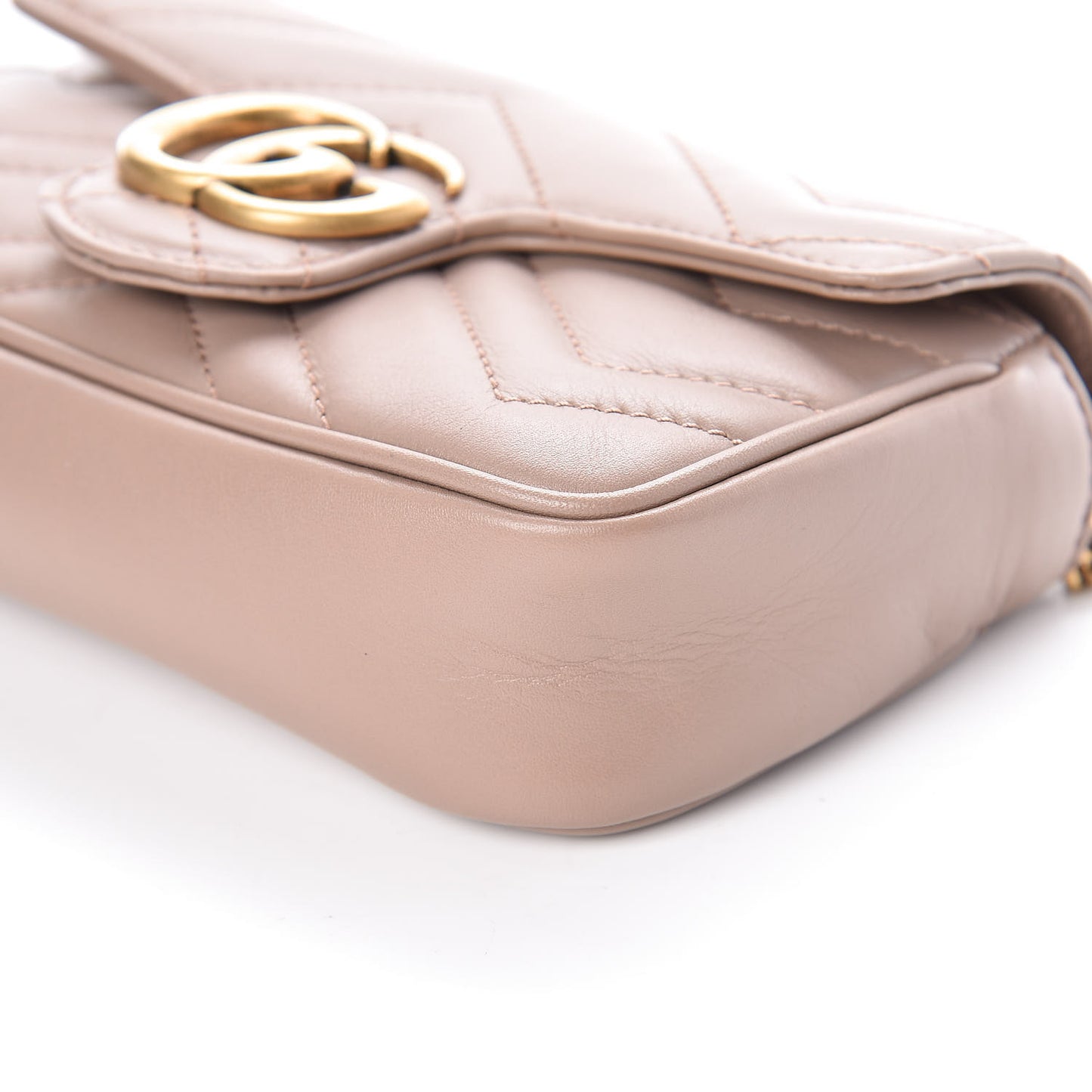 Calfskin Matelasse Super Mini GG Marmont Shoulder Bag Porcelain Rose