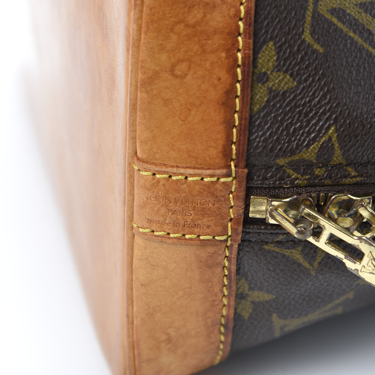Louis Vuitton Monogram Alma PM 9 of 11