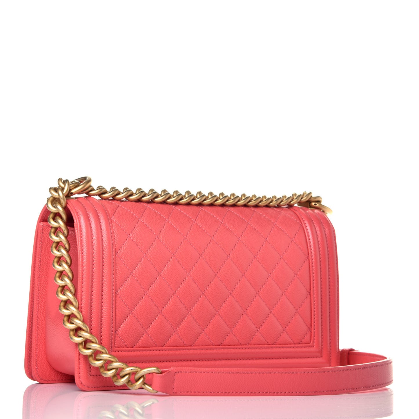 Caviar Quilted Medium Boy Flap Pink