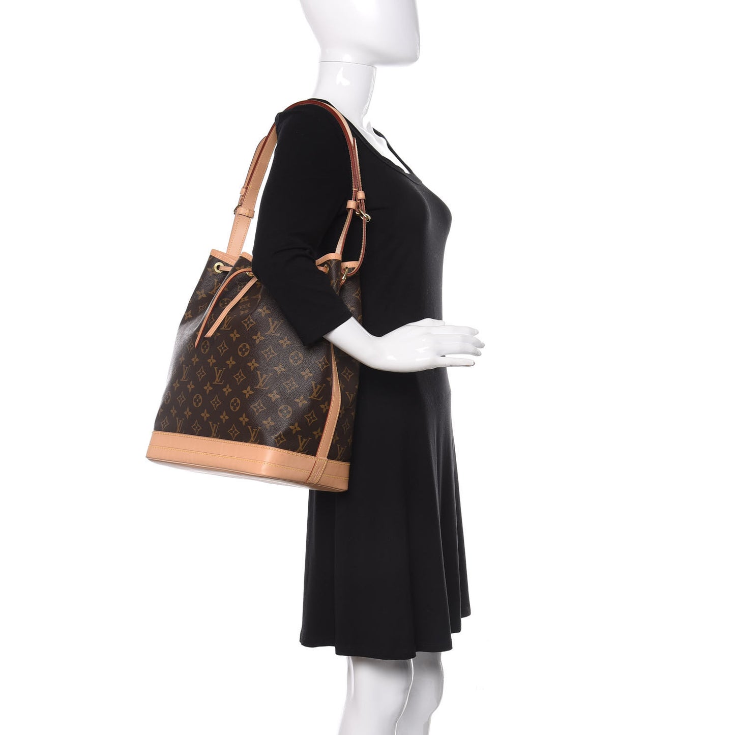 Monogram Noe
