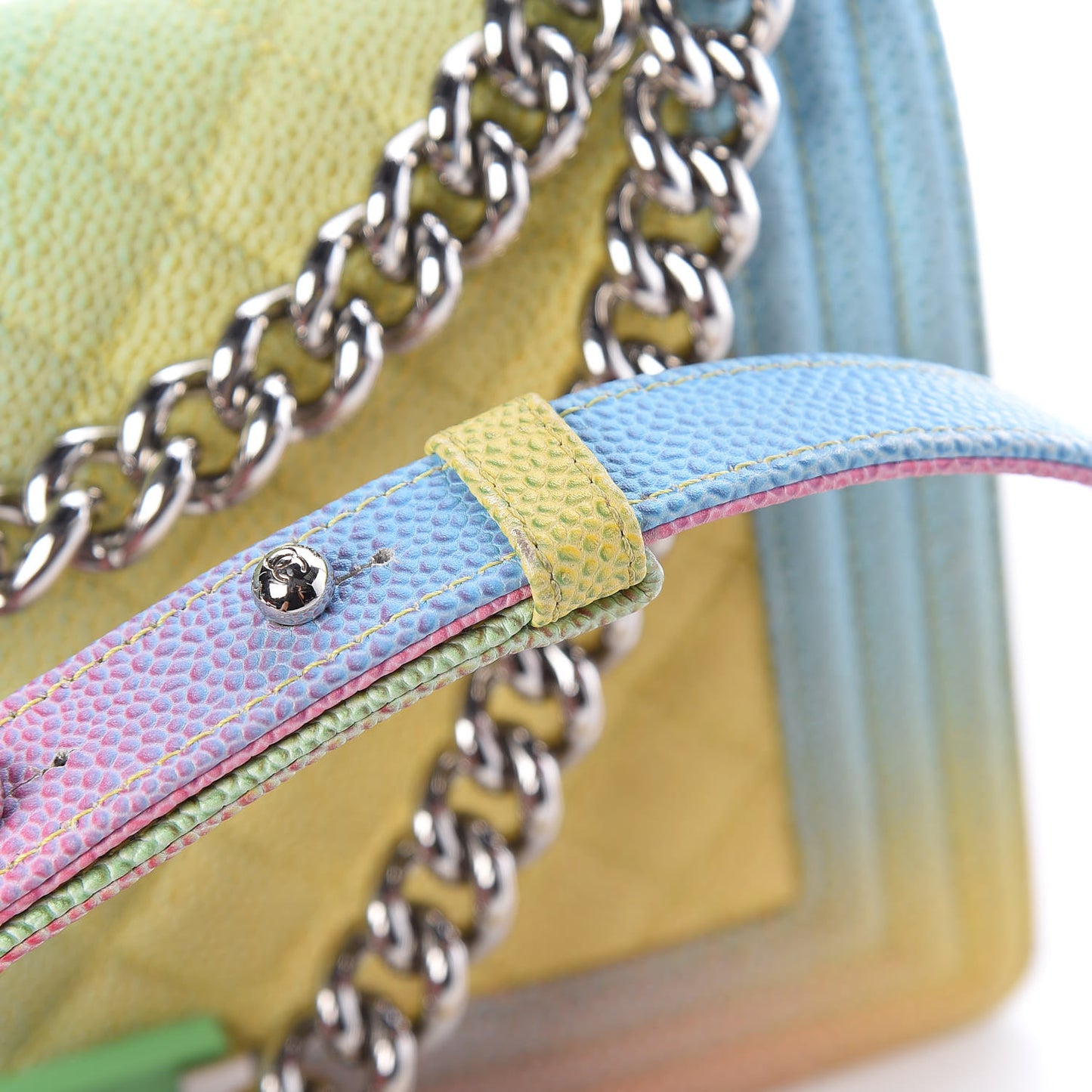 Caviar Quilted Medium Cuba Rainbow Boy Flap Multicolor