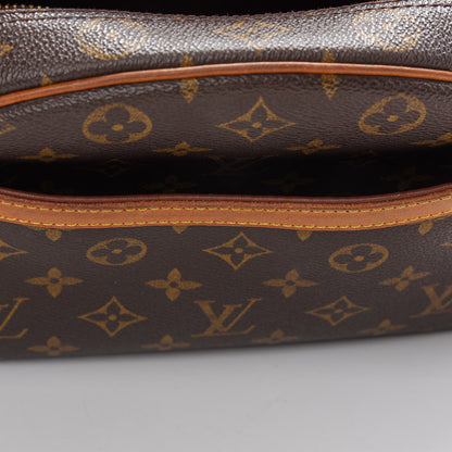 Louis Vuitton Monogram Blois 8 of 15