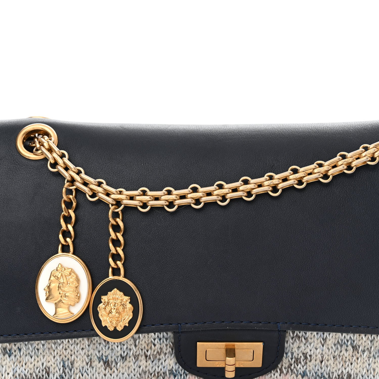Chanel Smooth Calfskin Knit Nude 2.55 Reissue 225 Flap Navy 8 of 17