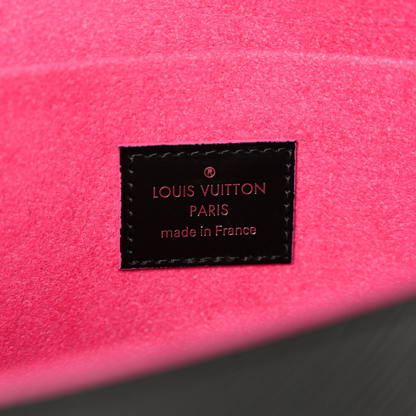 Epi Pochette Felicie Black Hot Pink
