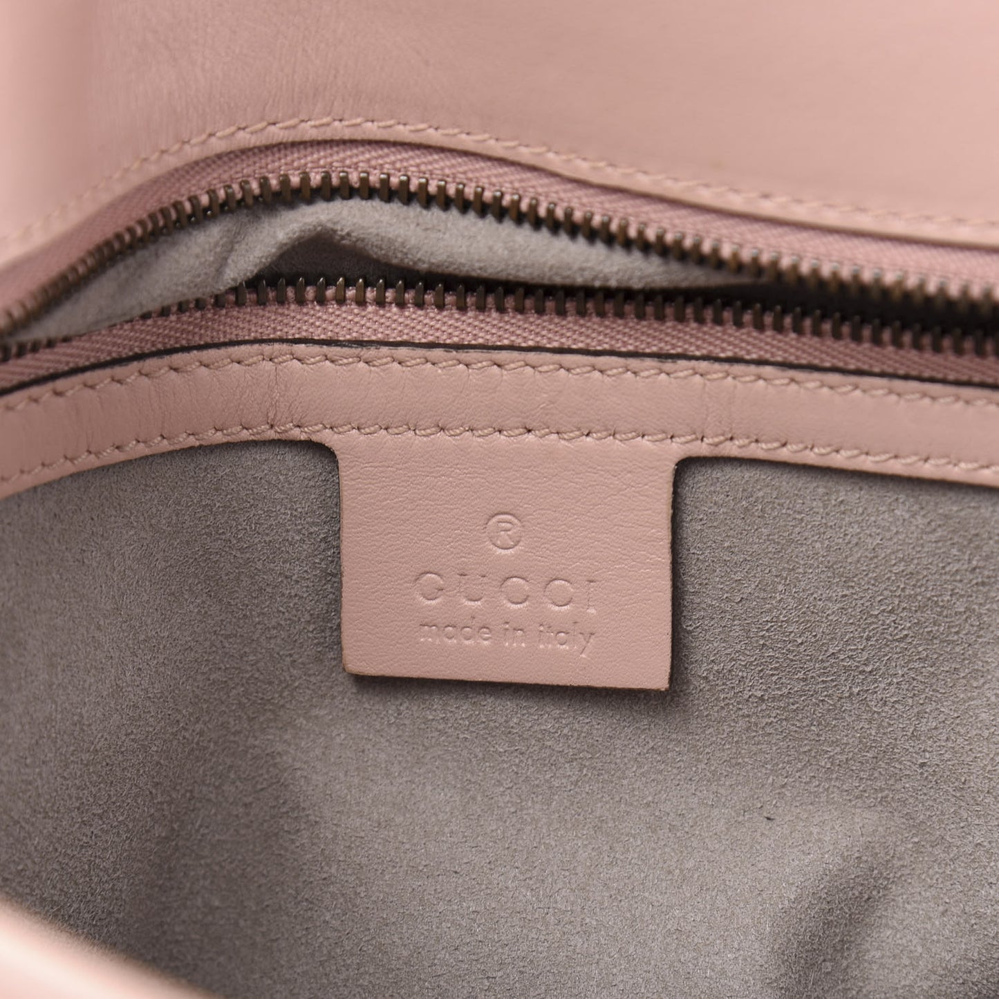 Calfskin Matelasse Small GG Marmont Shoulder Bag Perfect Pink
