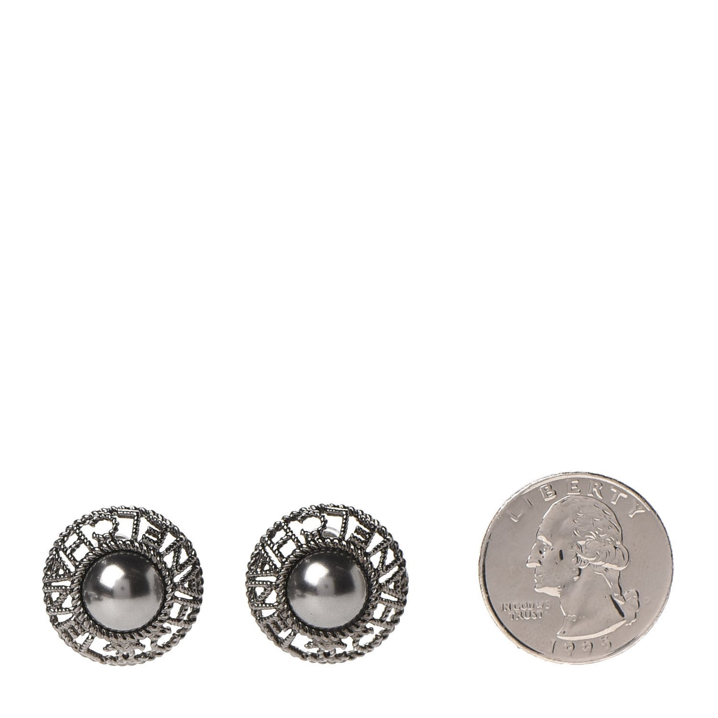 Pearl CC Round Earrings Ruthenium Dark Grey