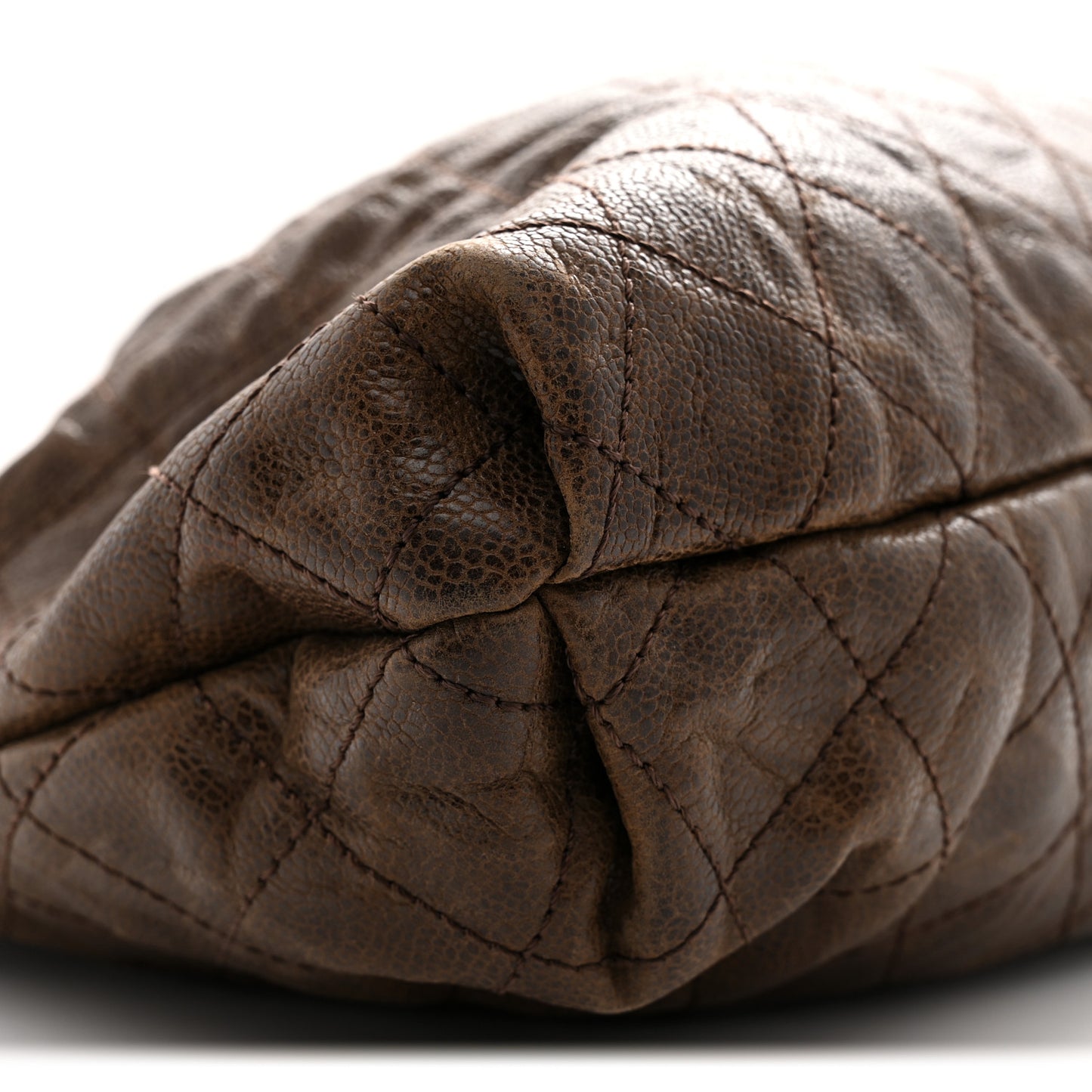 Distressed Glazed Caviar Quilted Large Elastic Tote Brown