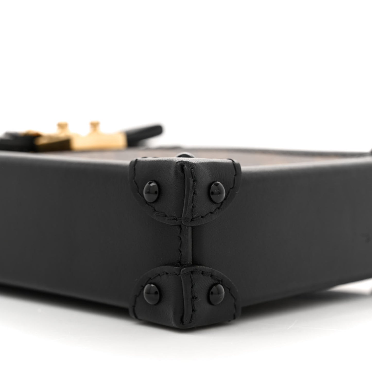 Monogram Pochette Trunk Verticale Black