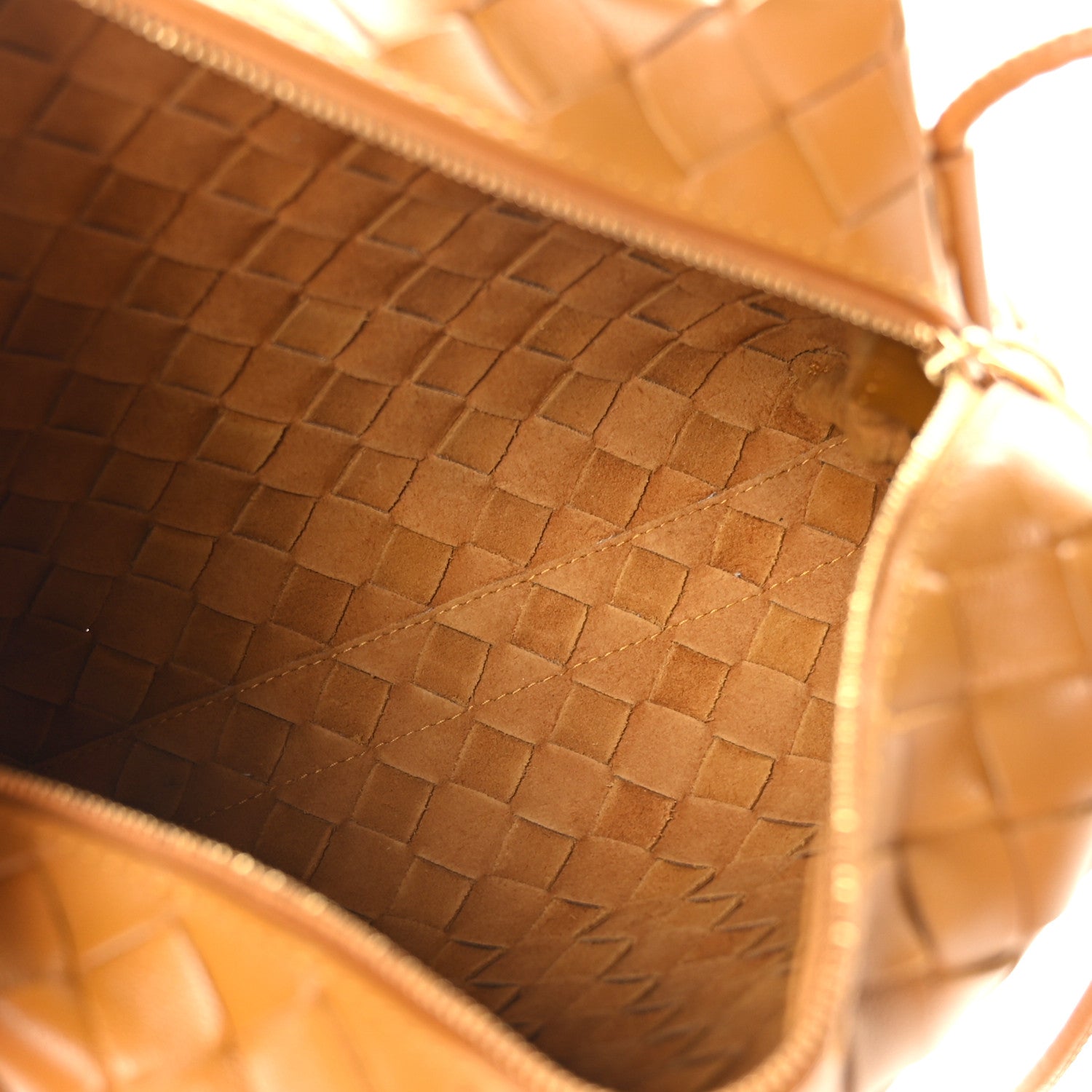 Bottega Veneta Nappa Intrecciato Small Loop Camera Bag Cob 7 of 8