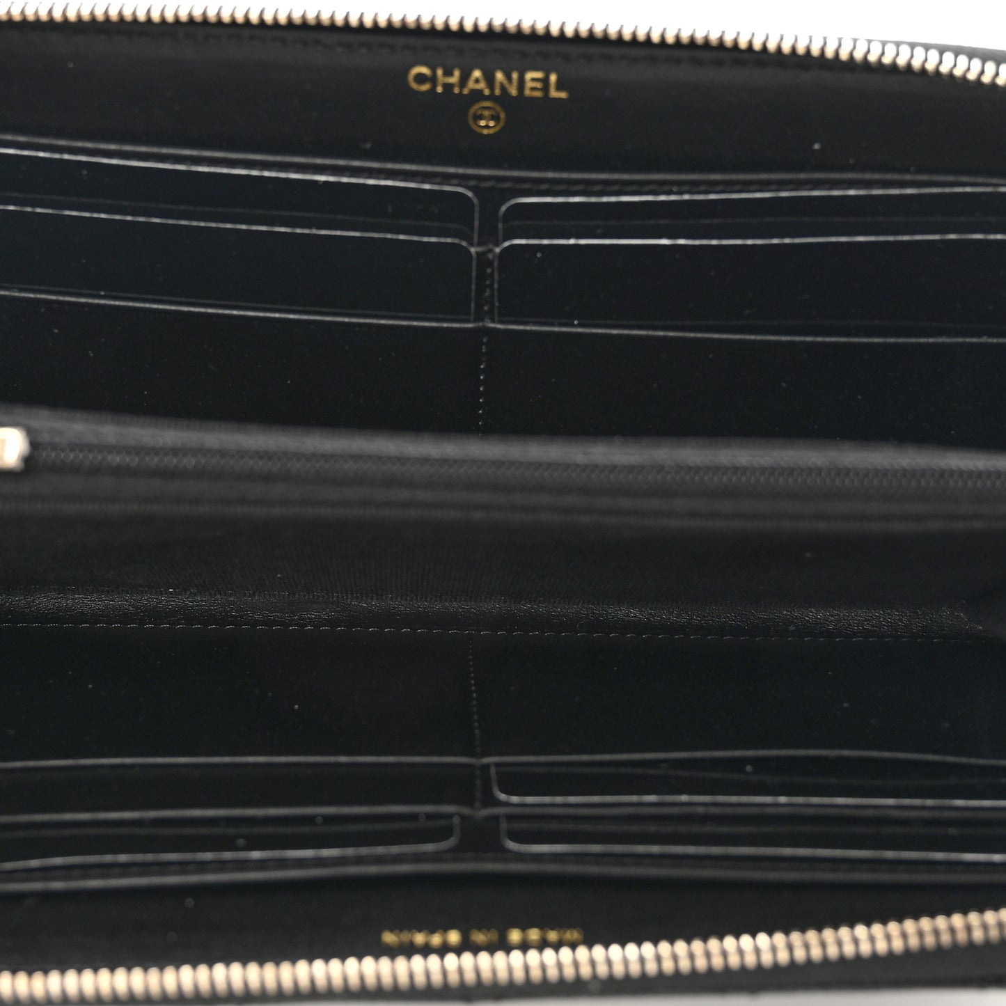 Caviar Quilted Crystal Enamel Large Gusset Zip Around Wallet Black