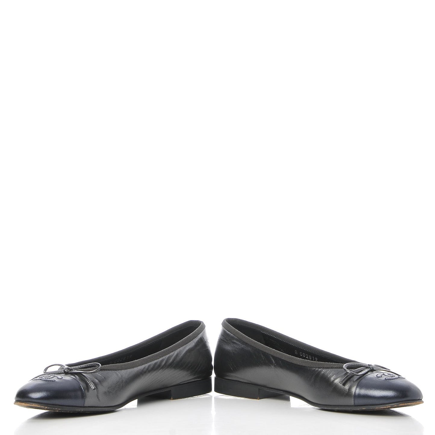 Metallic Lambskin Cap Toe Ballerina Flats 38 Grey Navy