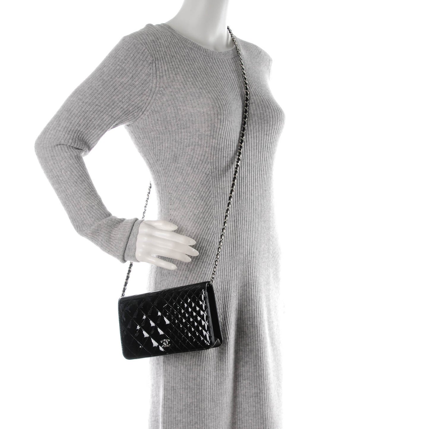 Patent Double Quilted Wallet On Chain WOC Black