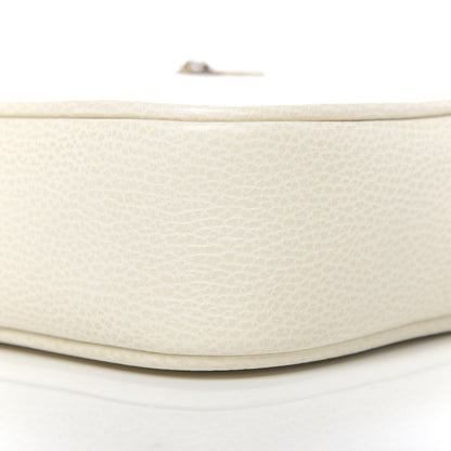 Gucci Grained Calfskin Logo Messenger Bag White 9 of 10