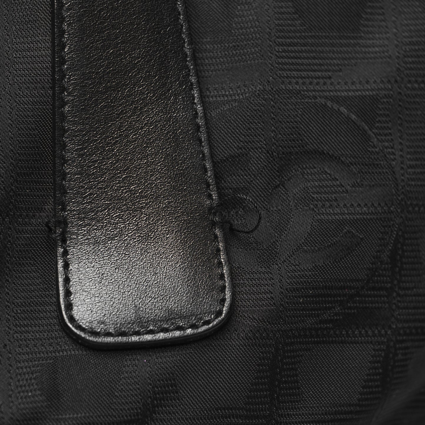 Nylon Medium Travel Tote Black