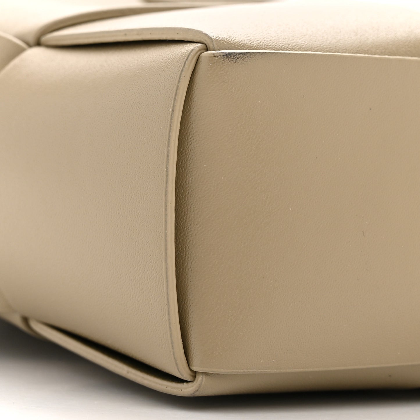 Lambskin Maxi Intrecciato Cassette Camera Bag Travertine