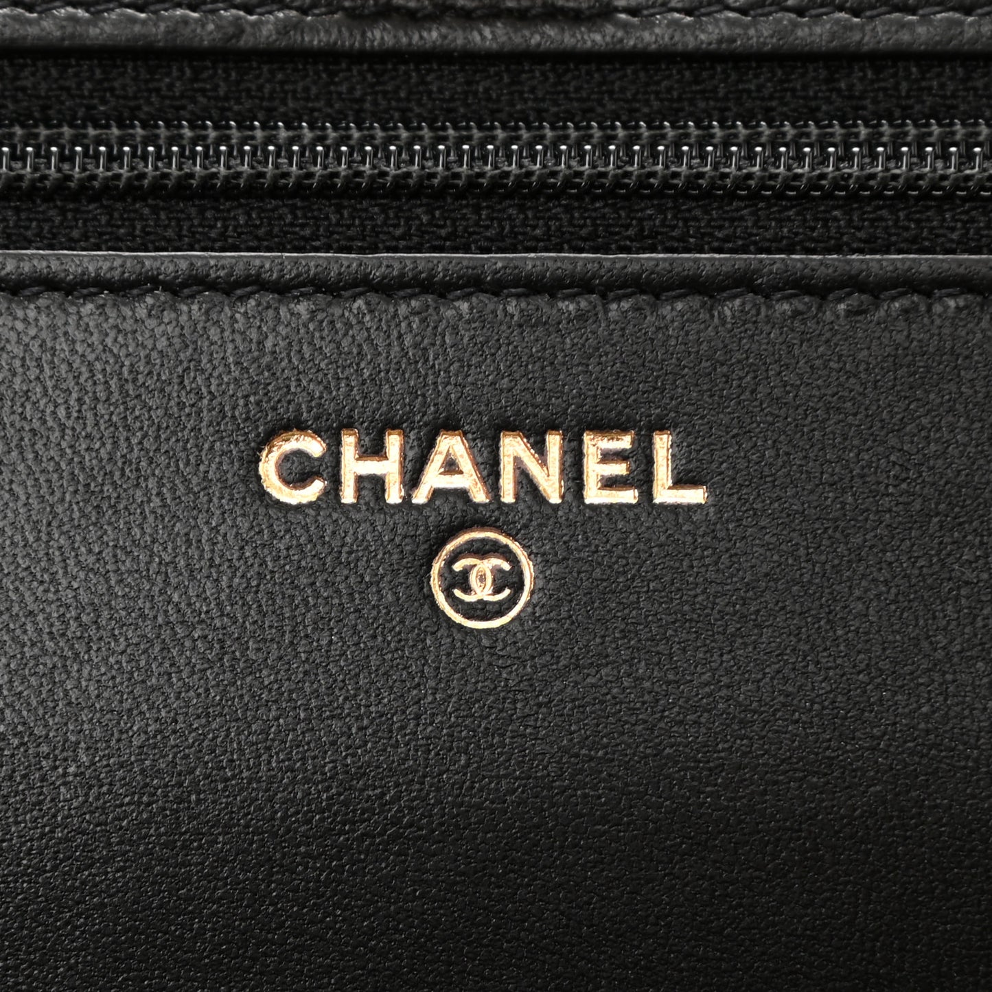 Lambskin Quilted CC Pearl Crush Wallet on Chain WOC Black