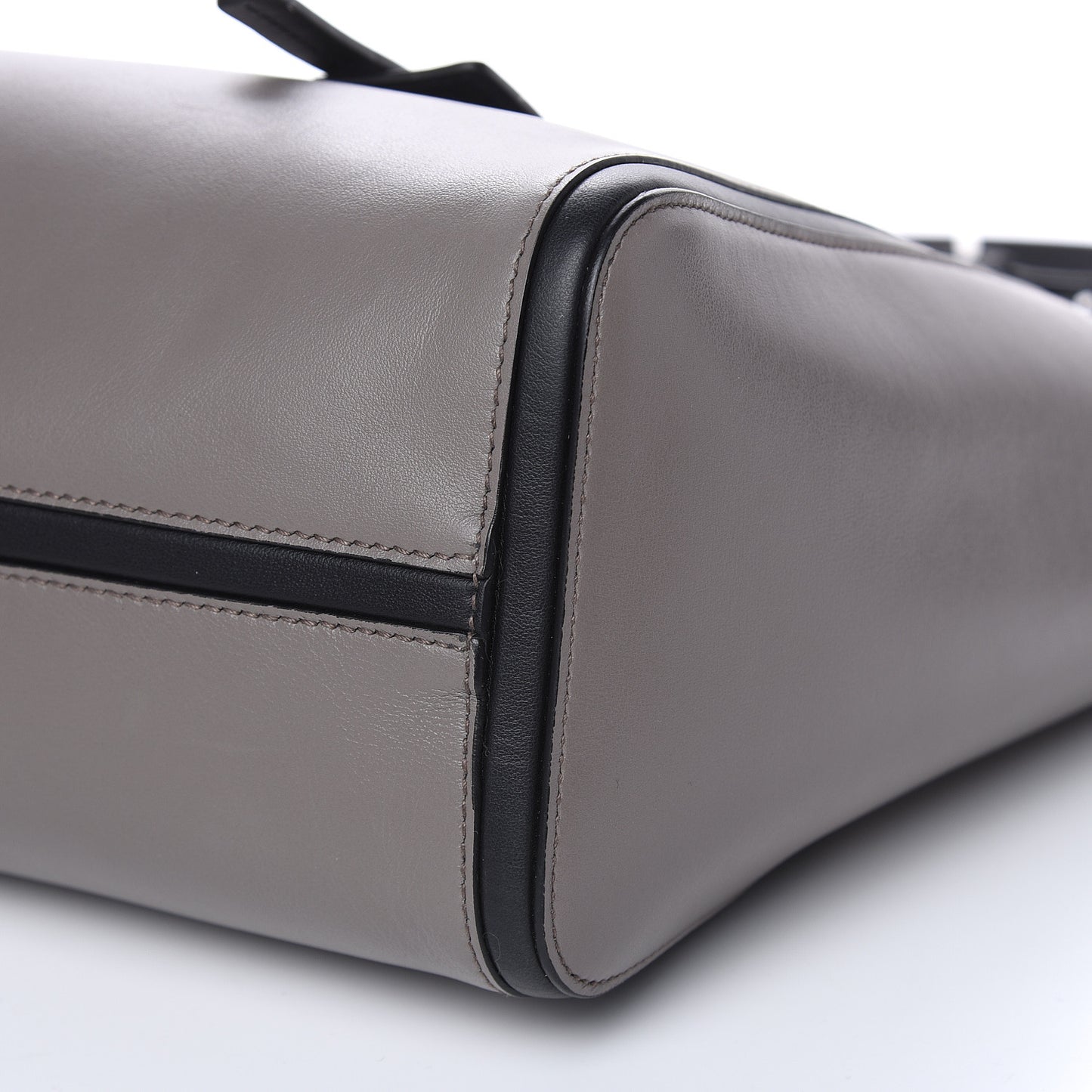 Grace Lux Light Ouverture Large Tote Argilla Black