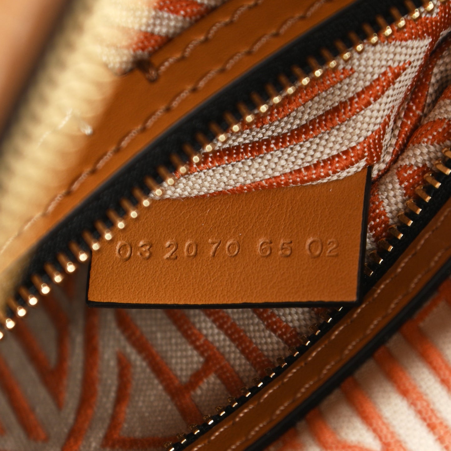 Calfskin Medium Daria Tan