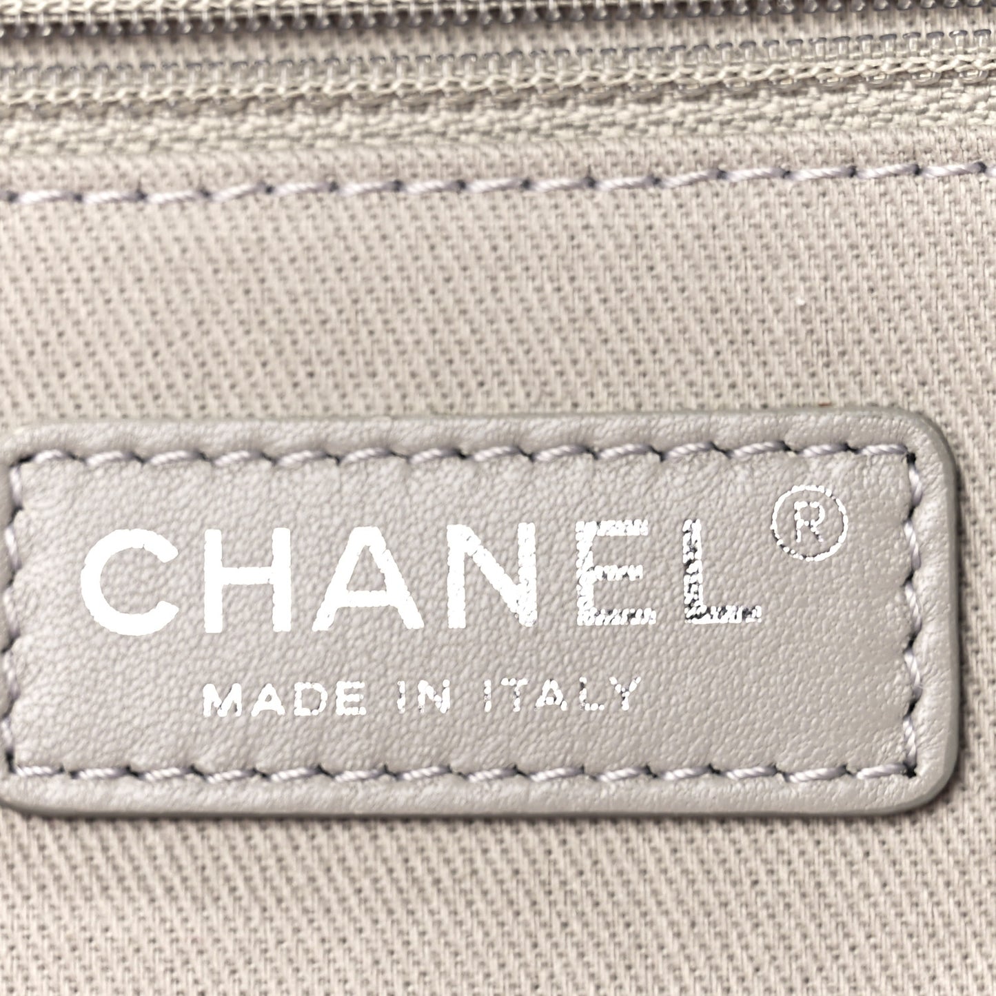 Caviar Quilted Jumbo Easy Flap Dark Pink