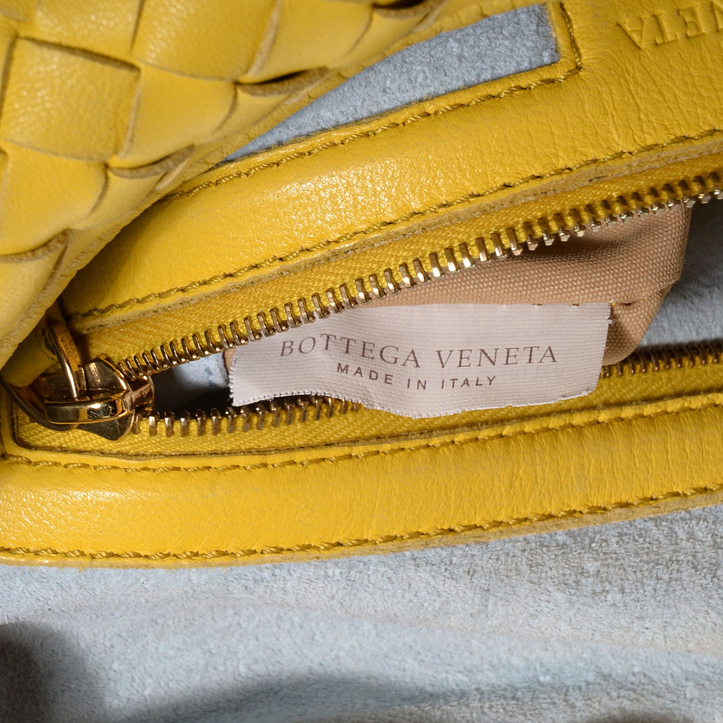 Nappa Intrecciato Medium Veneta Hobo Limone Noce