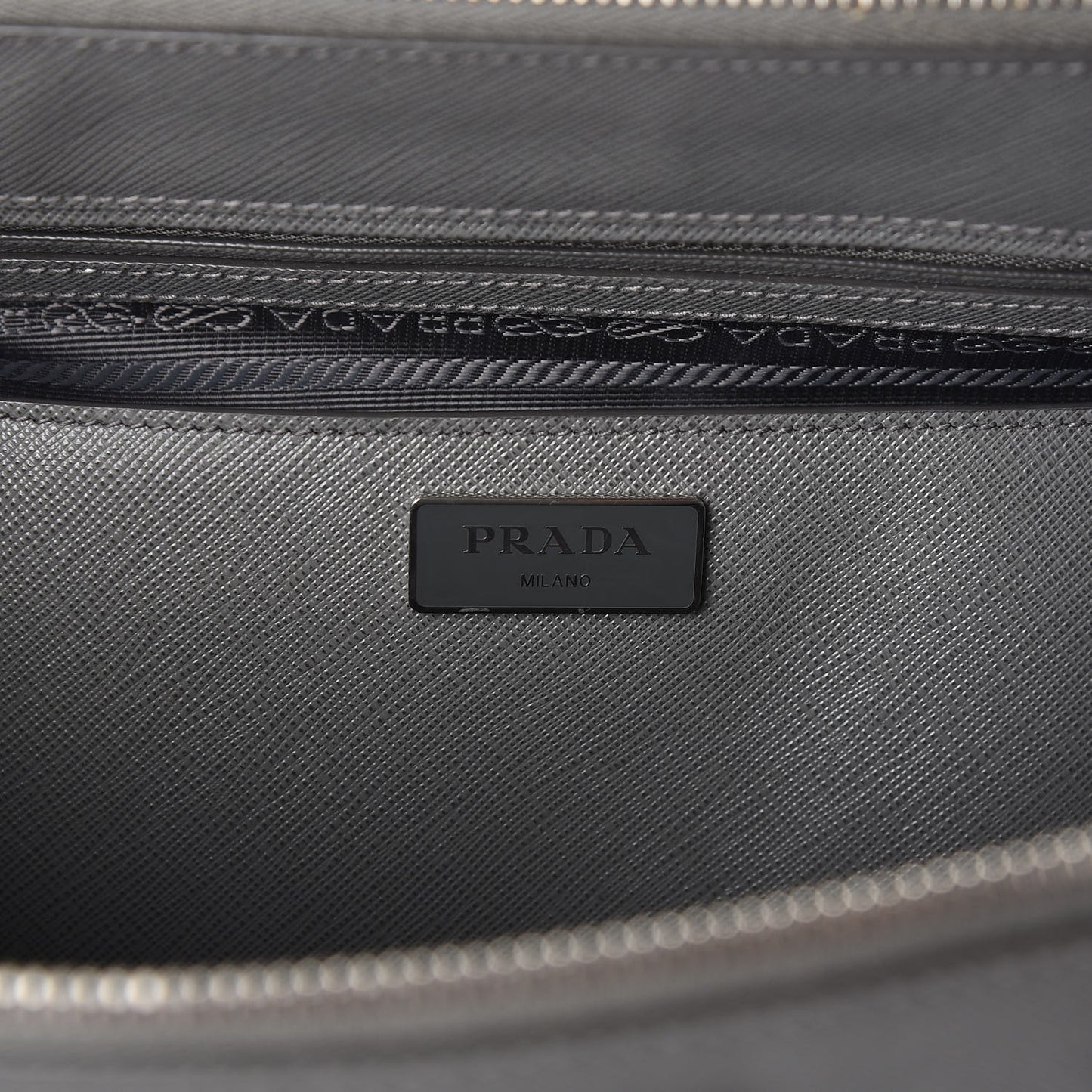 Saffiano Lux Large Galleria Double Zip Tote Marmo