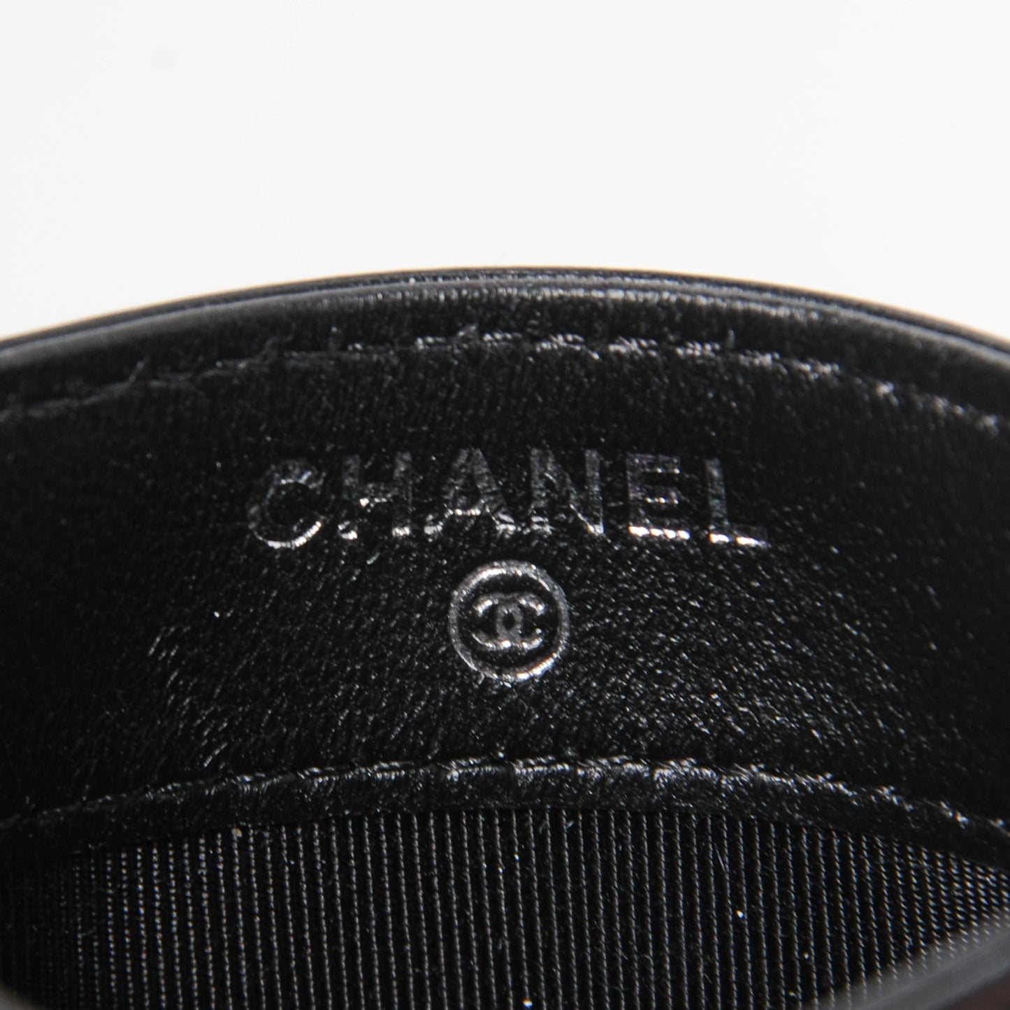 Lambskin Chevron Card Holder So Black
