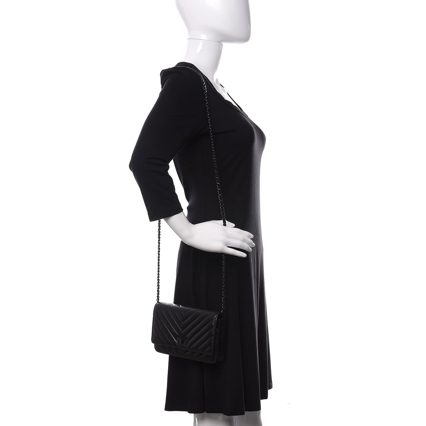 Aged Calfskin Chevron Quilted Reissue Wallet On Chain WOC So Black