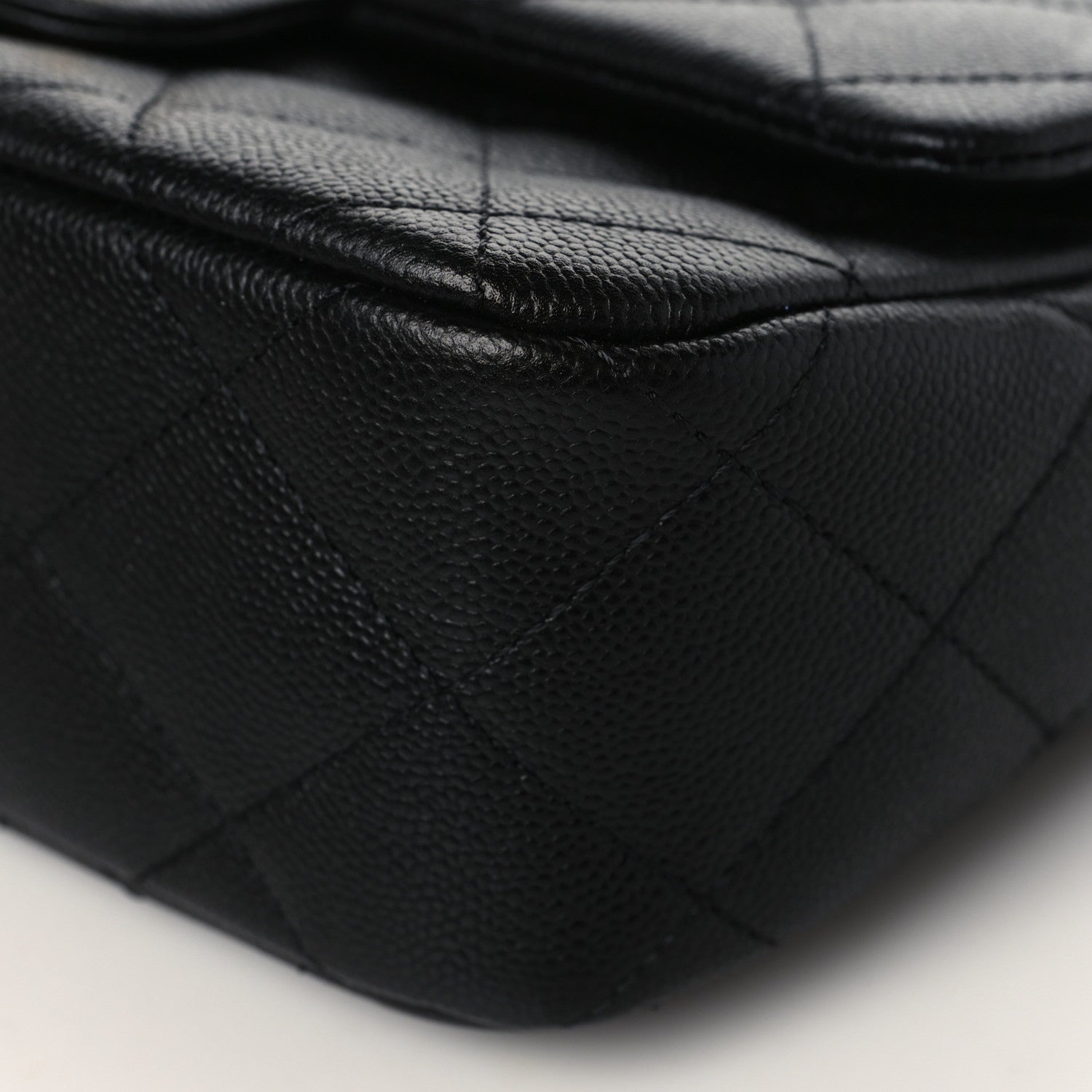 Chanel Caviar Quilted Sweetheart Flap Black 16 of 19
