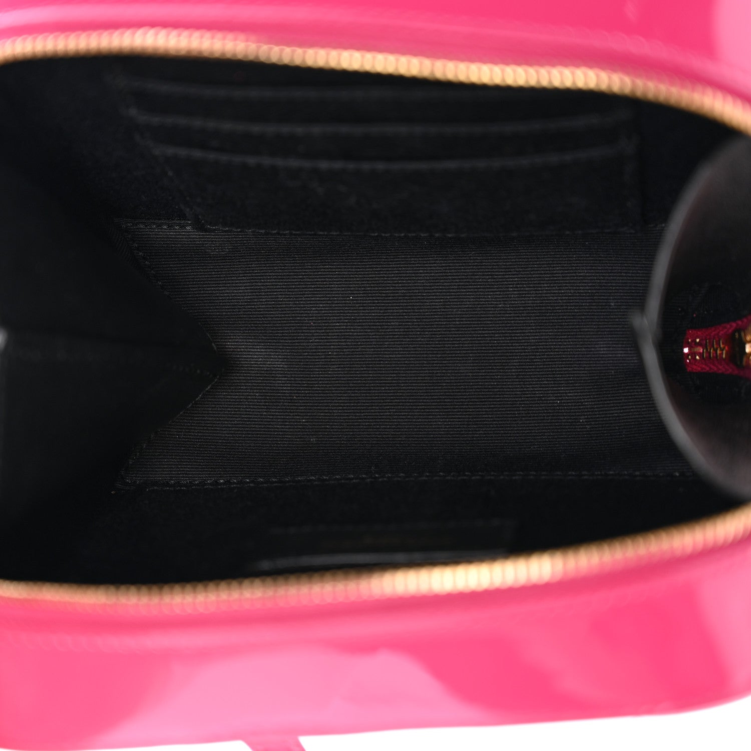 Saint Laurent Patent Matelasse Monogram Toy Vicky Camera Bag Freesia 5 of 15