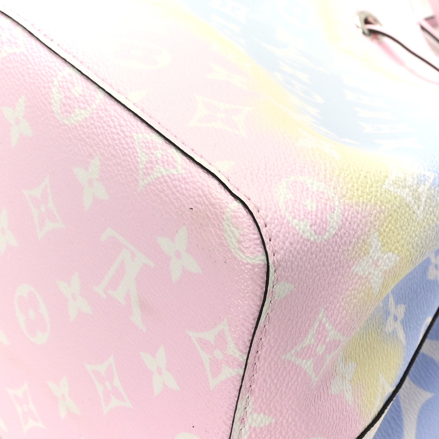 Monogram Escale Neonoe MM Pastel