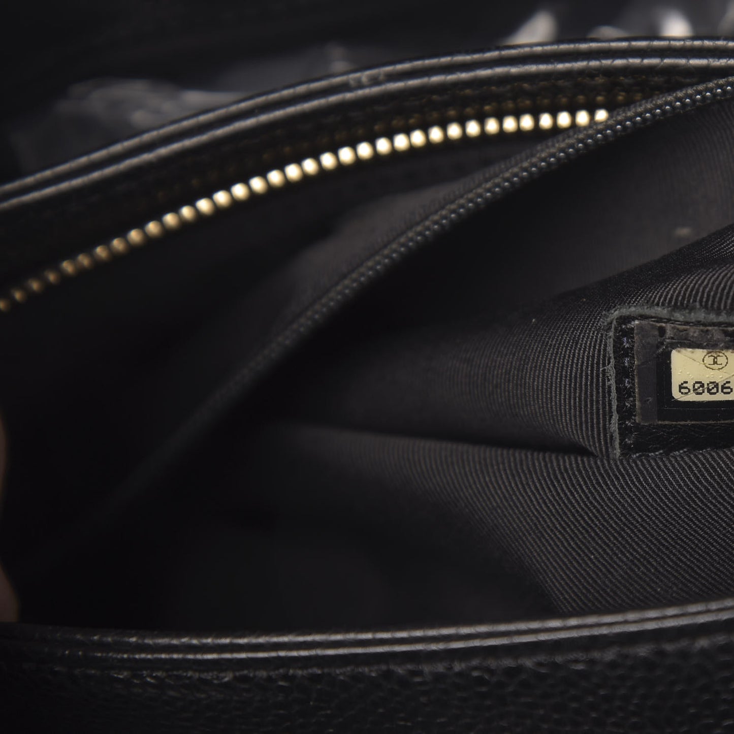 Caviar Wood Handle Handbag Black