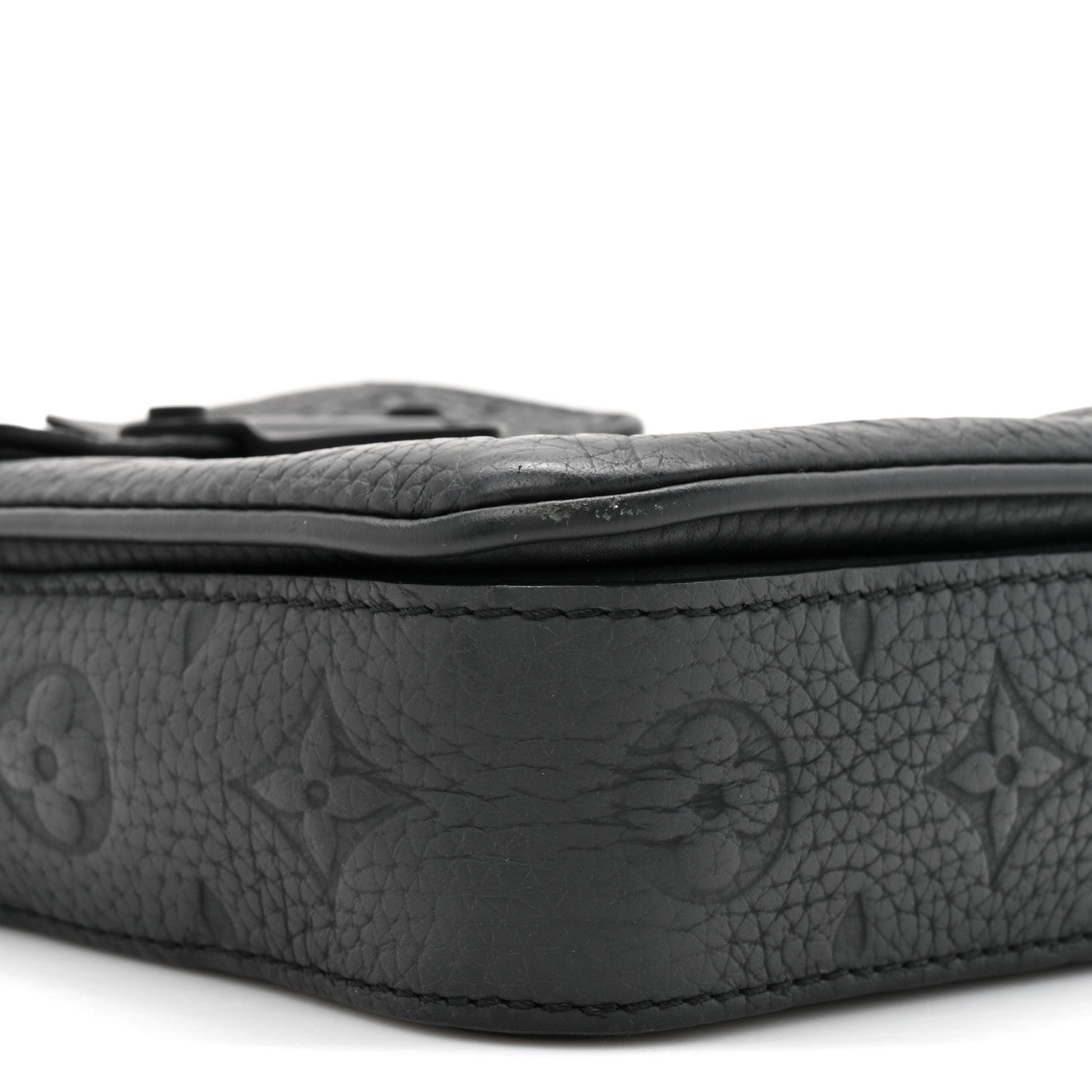 Louis Vuitton Taurillon Monogram S Lock Wearable Wallet Black 10 of 12