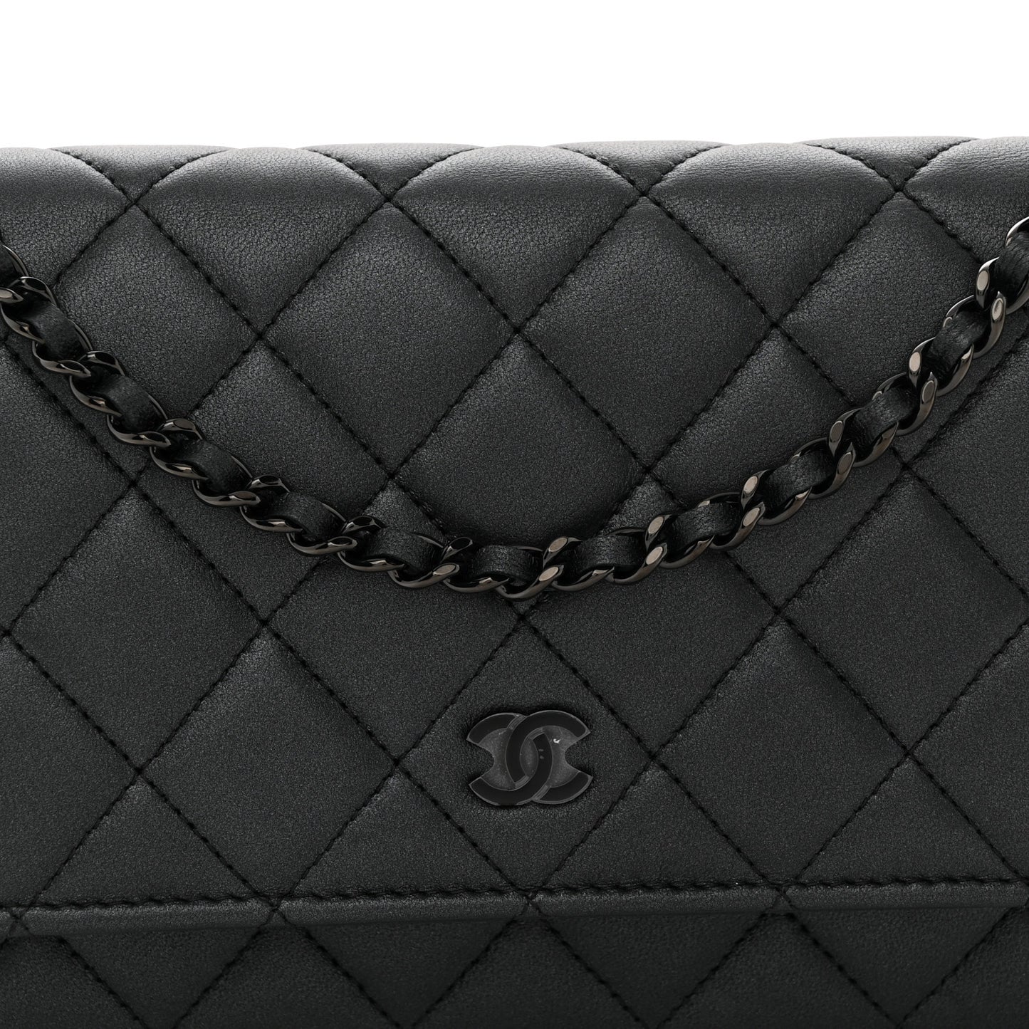 Pearly Lambskin Quilted Wallet On Chain WOC So Black