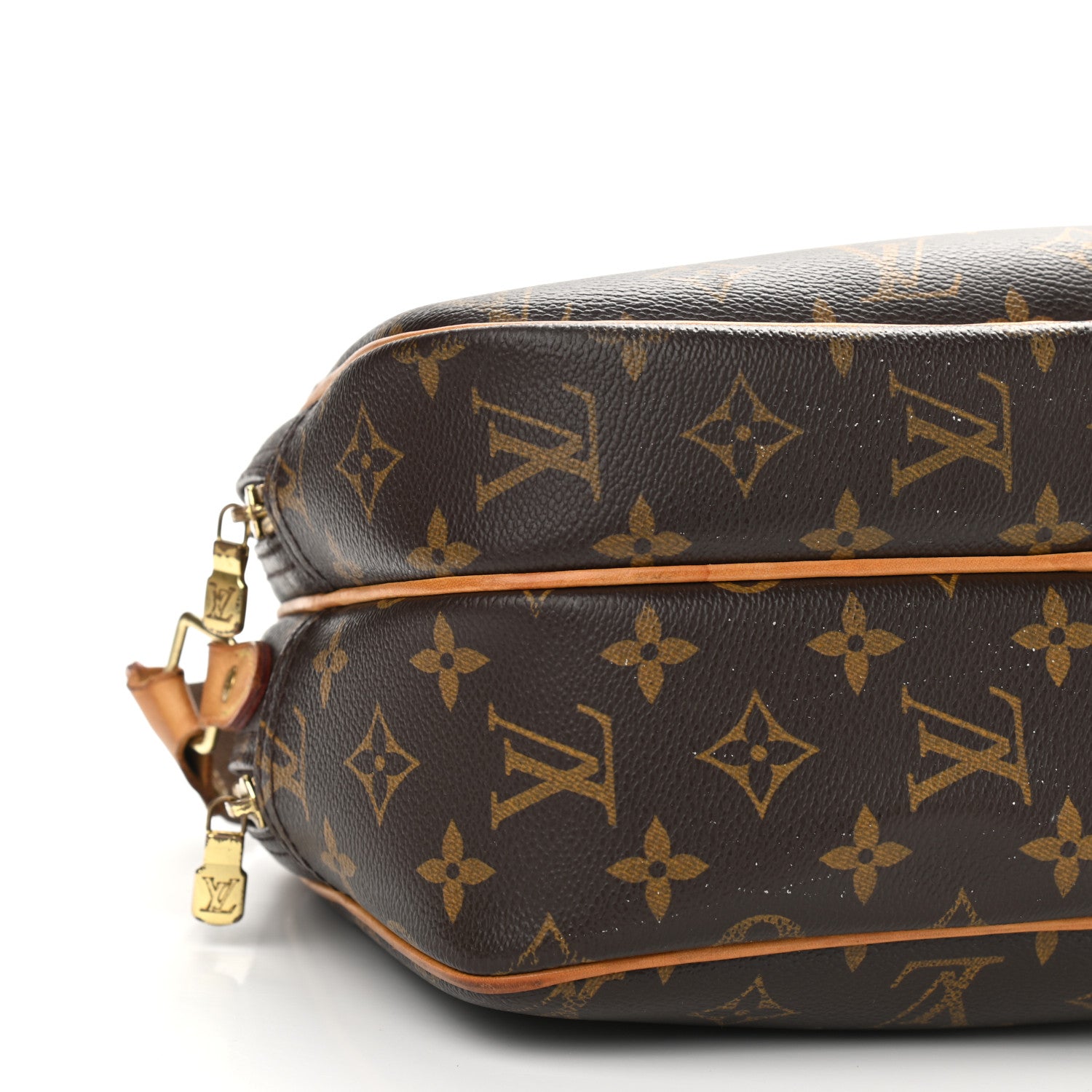 Louis Vuitton Monogram Reporter PM 8 of 17