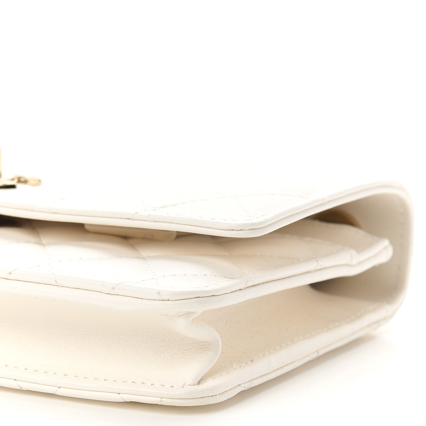 Lambskin Quilted Trendy CC Wallet On Chain WOC White