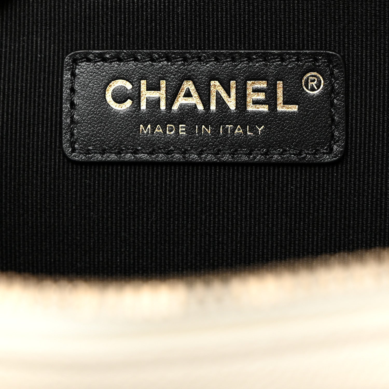 Chanel Caviar Quilted Like A Wallet Flap White 6 of 10