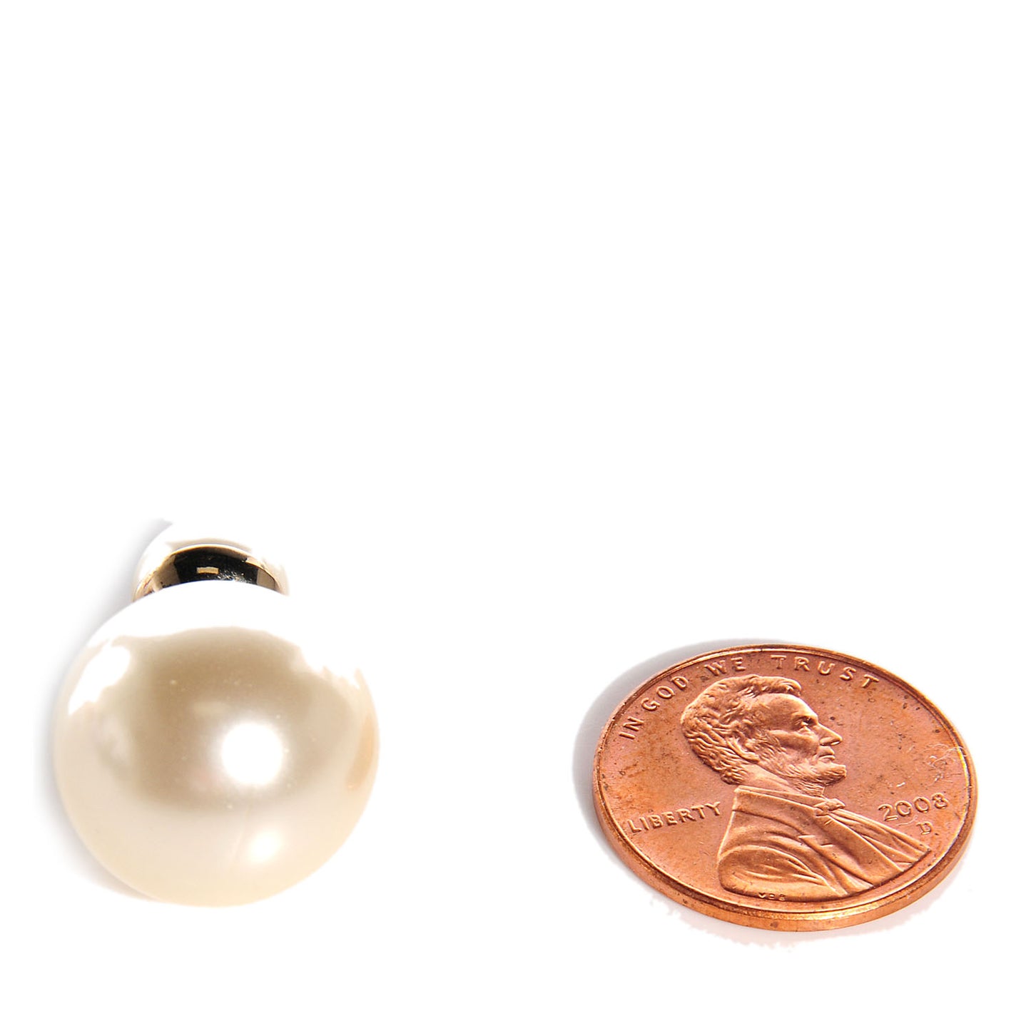 Mise En Dior Tribal Earrings Cream