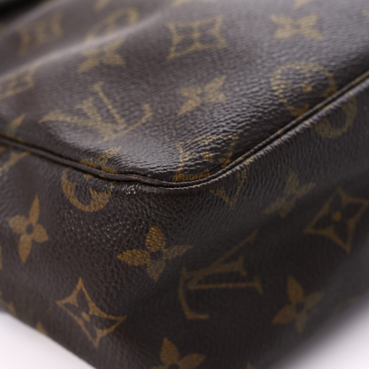 Louis Vuitton Monogram Trousse Toilette 28 9 of 17