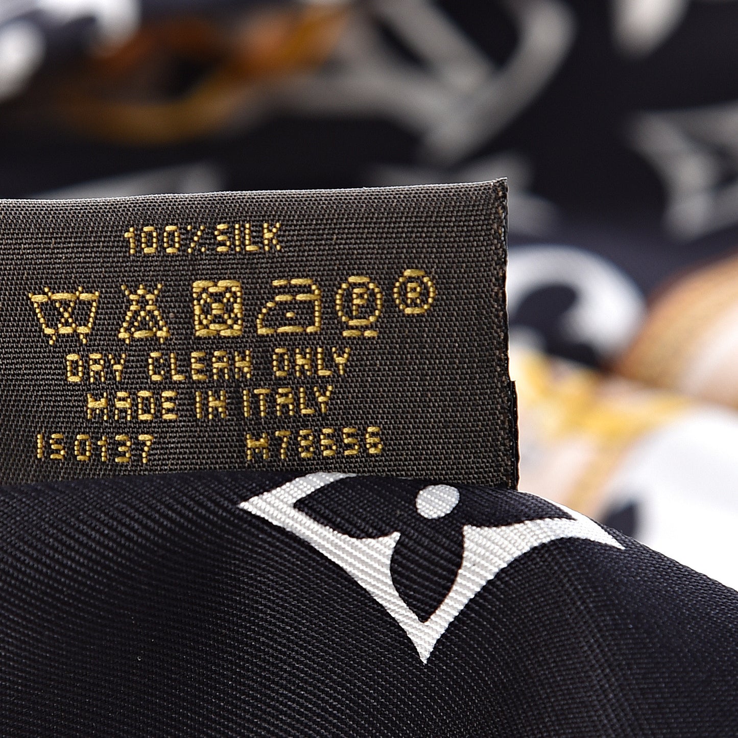 Silk Monogram Confidential Bandeau Black
