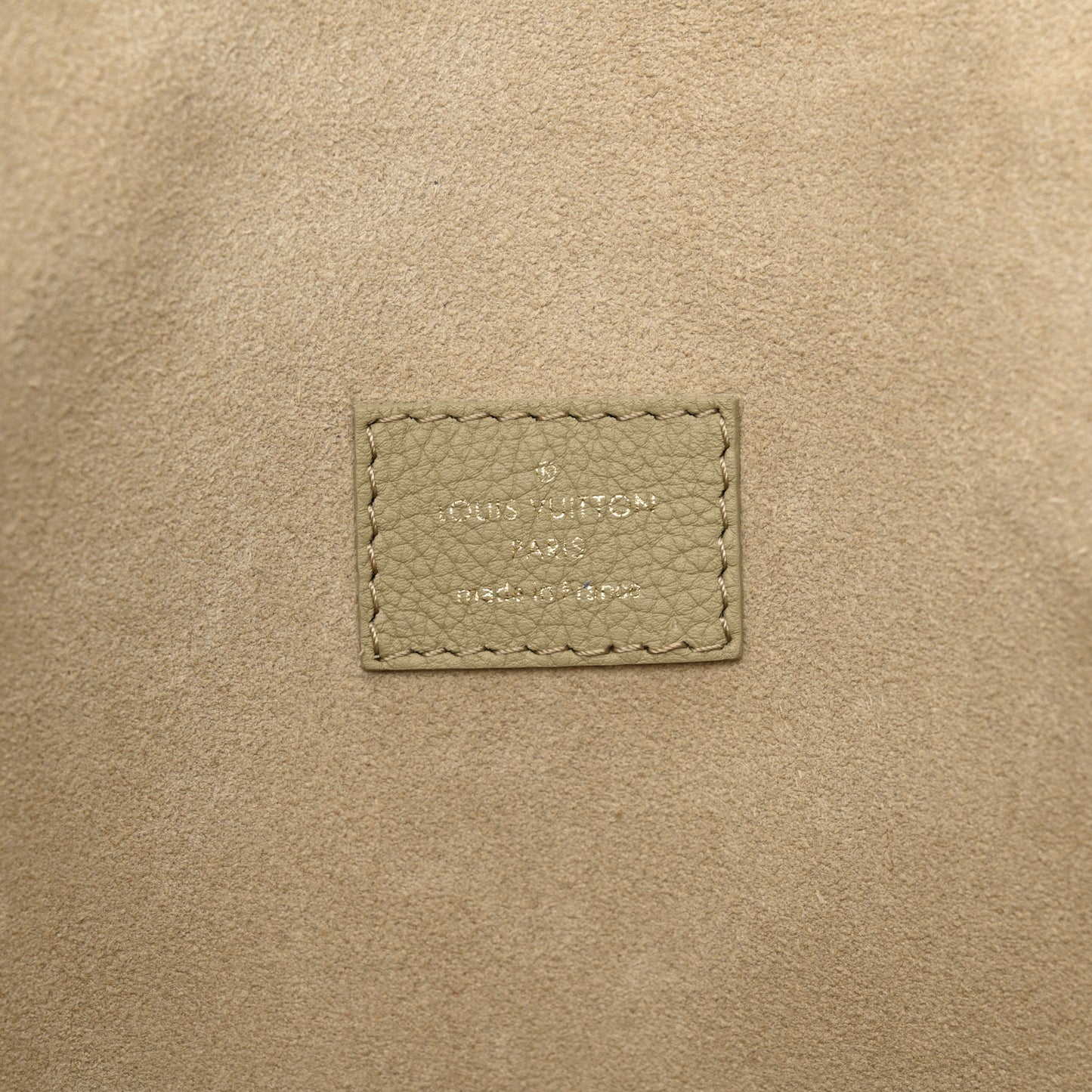 Grained Calfskin Low Key Cabas MM Clay