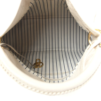 Louis Vuitton Empreinte Artsy MM Neige 5 of 9