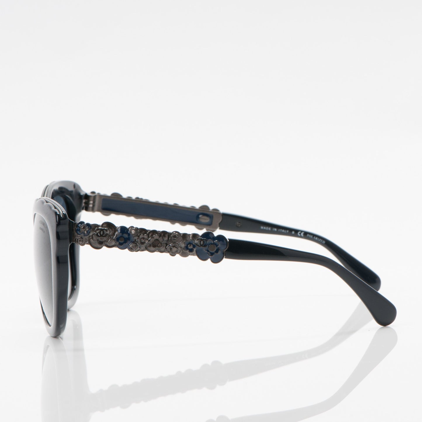 CC Butterfly Fall Sunglasses 5356 Dark Blue