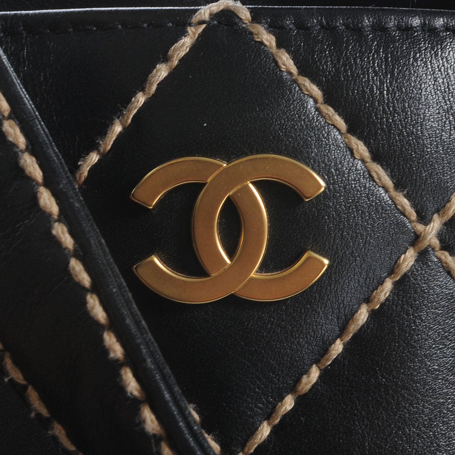 Chanel Calfskin Contrast Stitch Surpique Tote Black 5 of 8