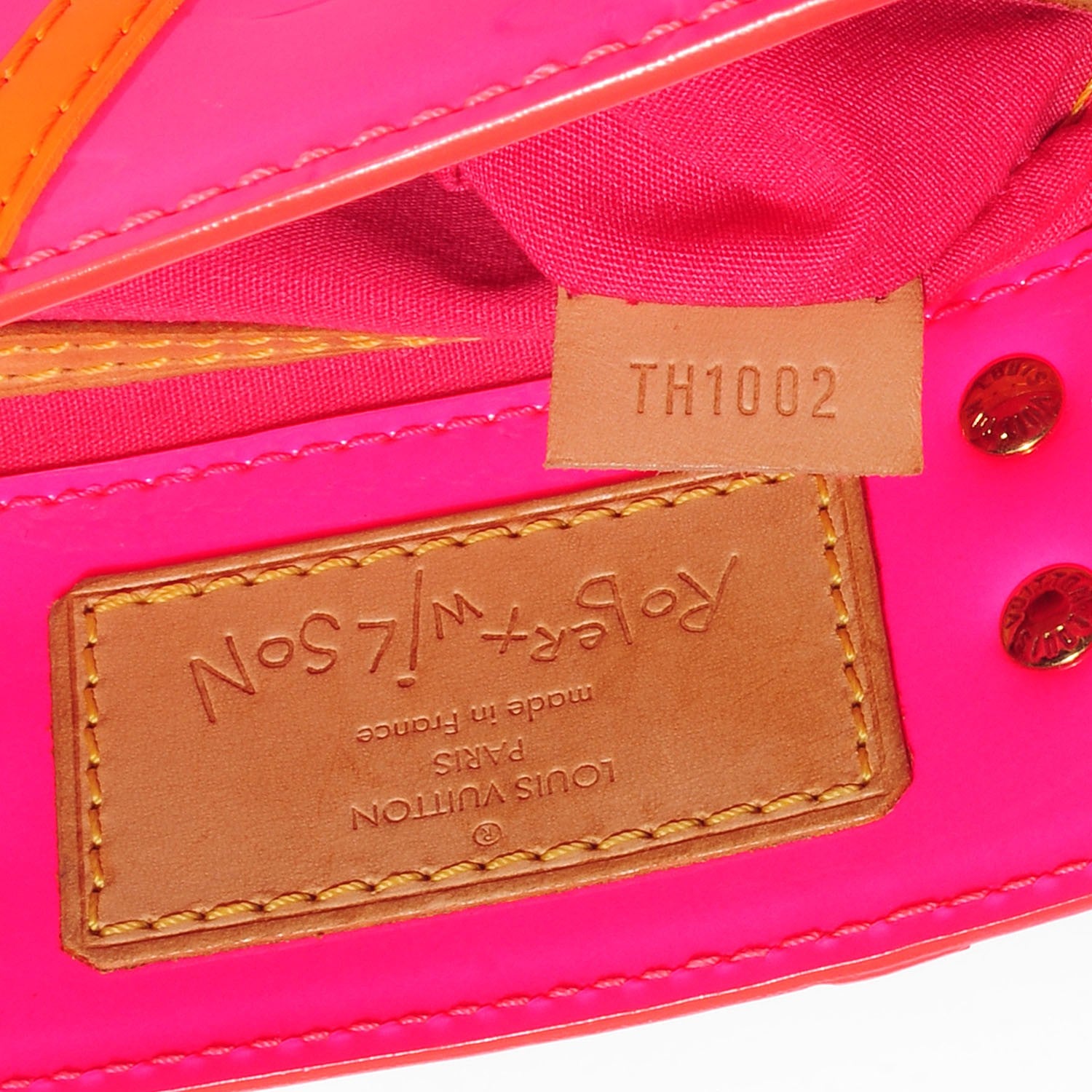 Louis Vuitton Vernis Fluo Reade PM Rose 6 of 7