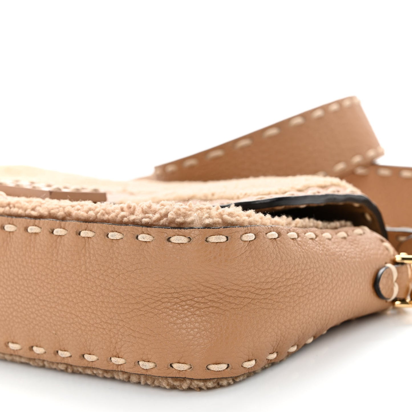 Curly Sheepskin Cuoio Romano Selleria Baguette Camel Cammello