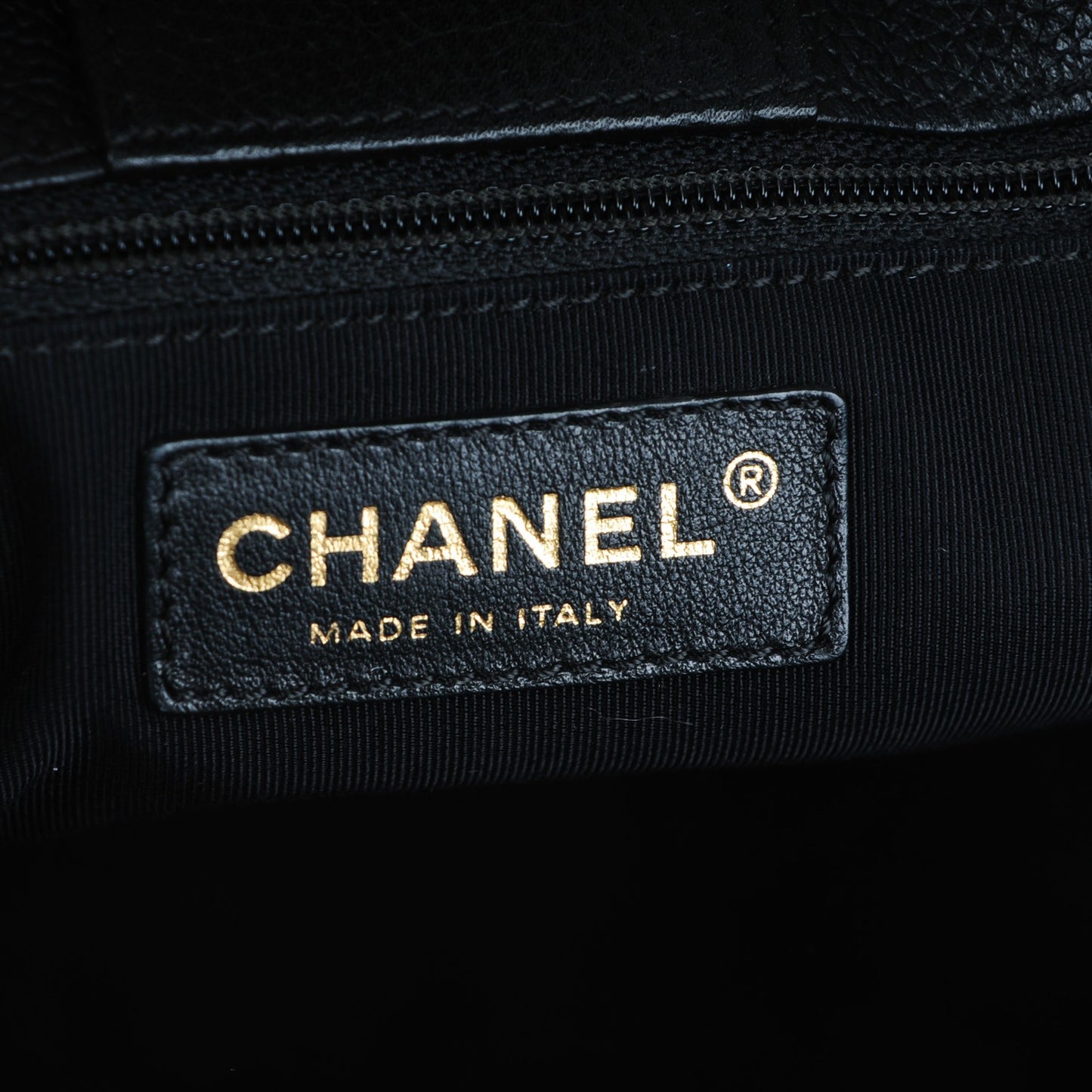 Calfskin Cerf Executive Shopper Tote Black